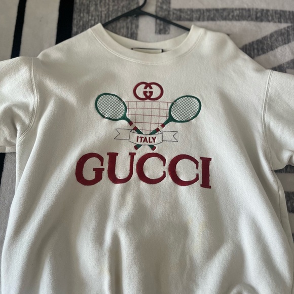 Gucci - Picture 2 of 8